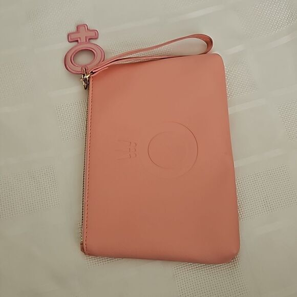 Pandora Wrist Purse Pink Small - Picture 16 of 16